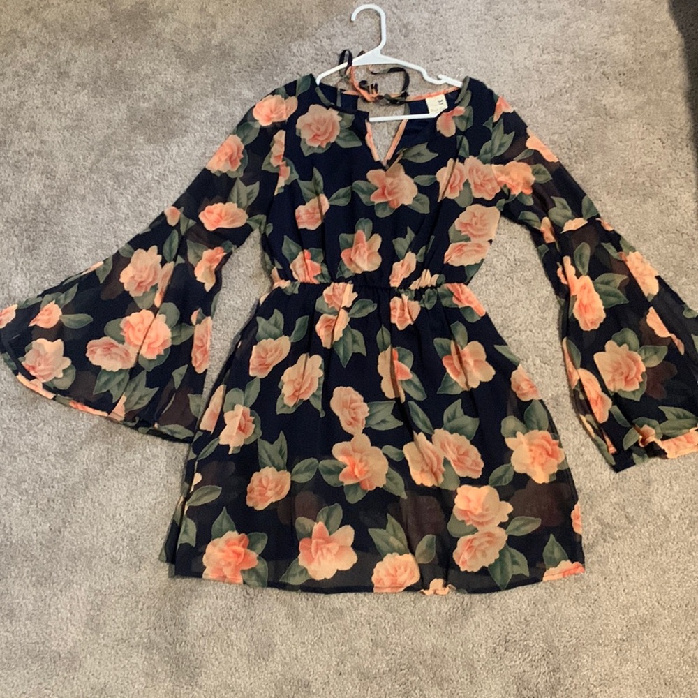 Pink Owl Bell Sleeve Floral Dress Size S